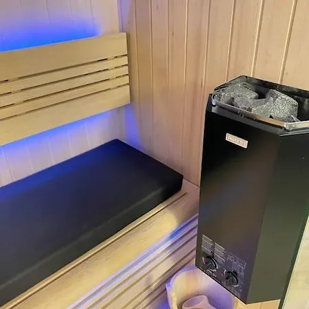 Luxury House With Jacuzzi And Sauna *